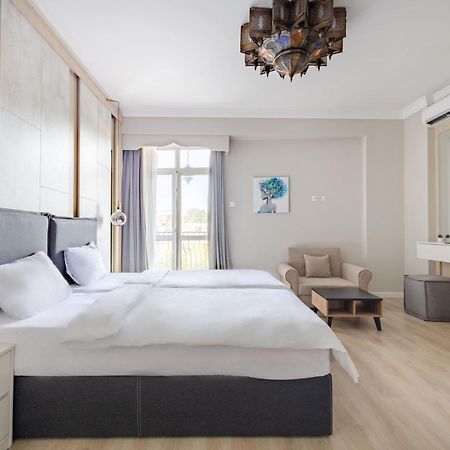 Piccolo Mondo By Citybookings Bucureşti Ngoại thất bức ảnh