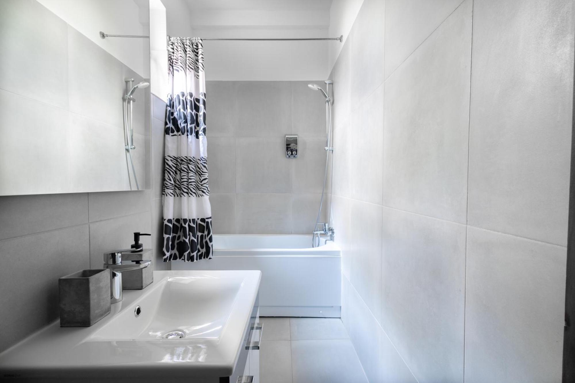 Piccolo Mondo By Citybookings Bucureşti Ngoại thất bức ảnh