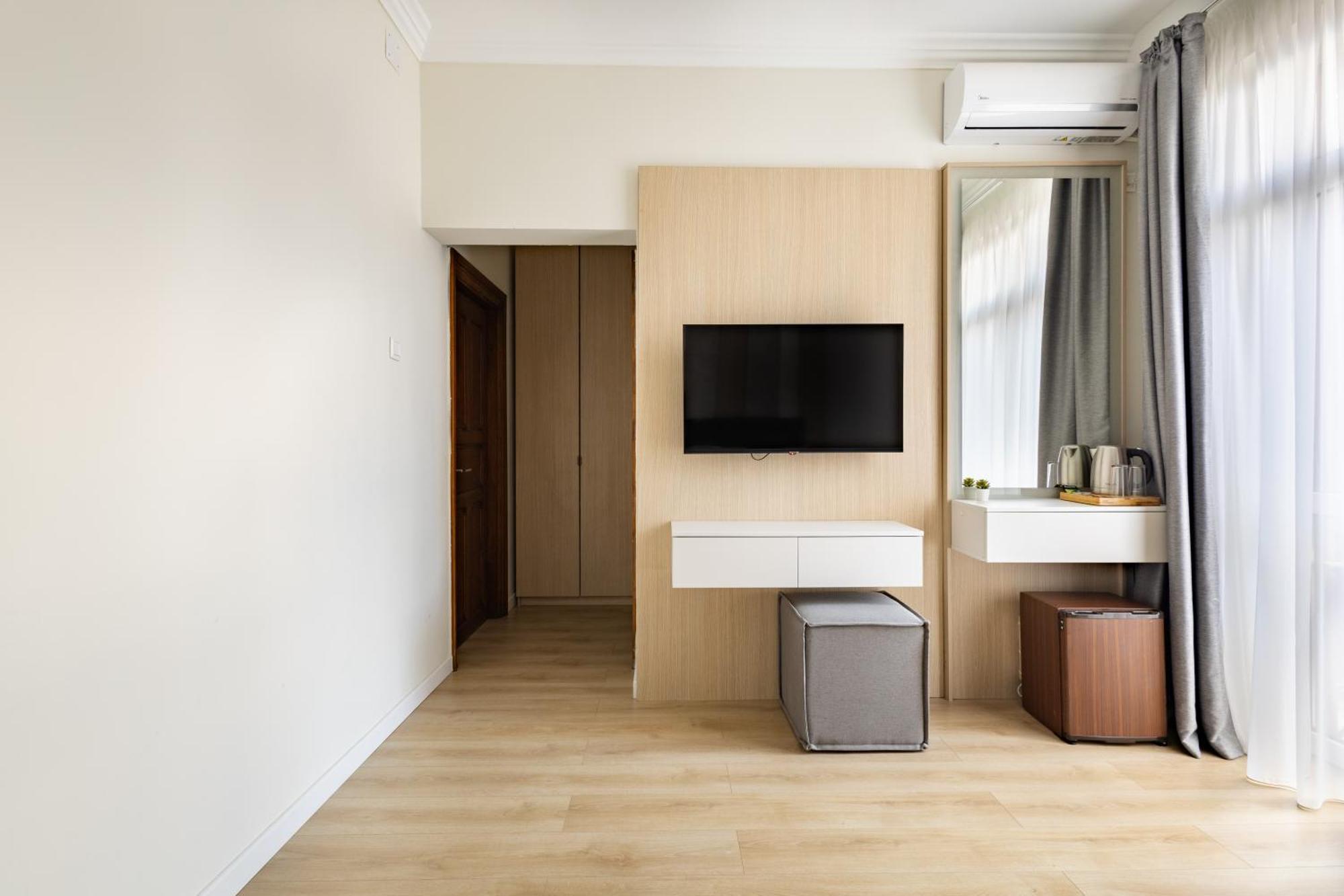 Piccolo Mondo By Citybookings Bucureşti Ngoại thất bức ảnh